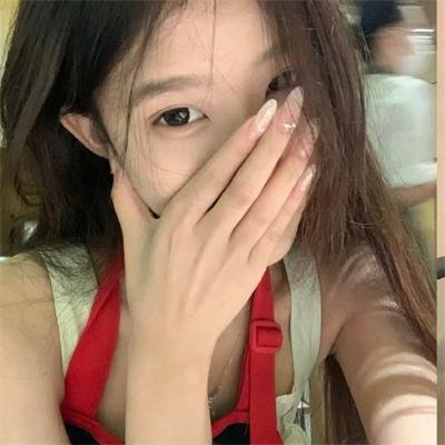 跳舞的红色公交